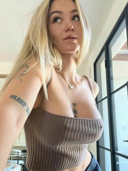 Blonde Miami Escort Maddie